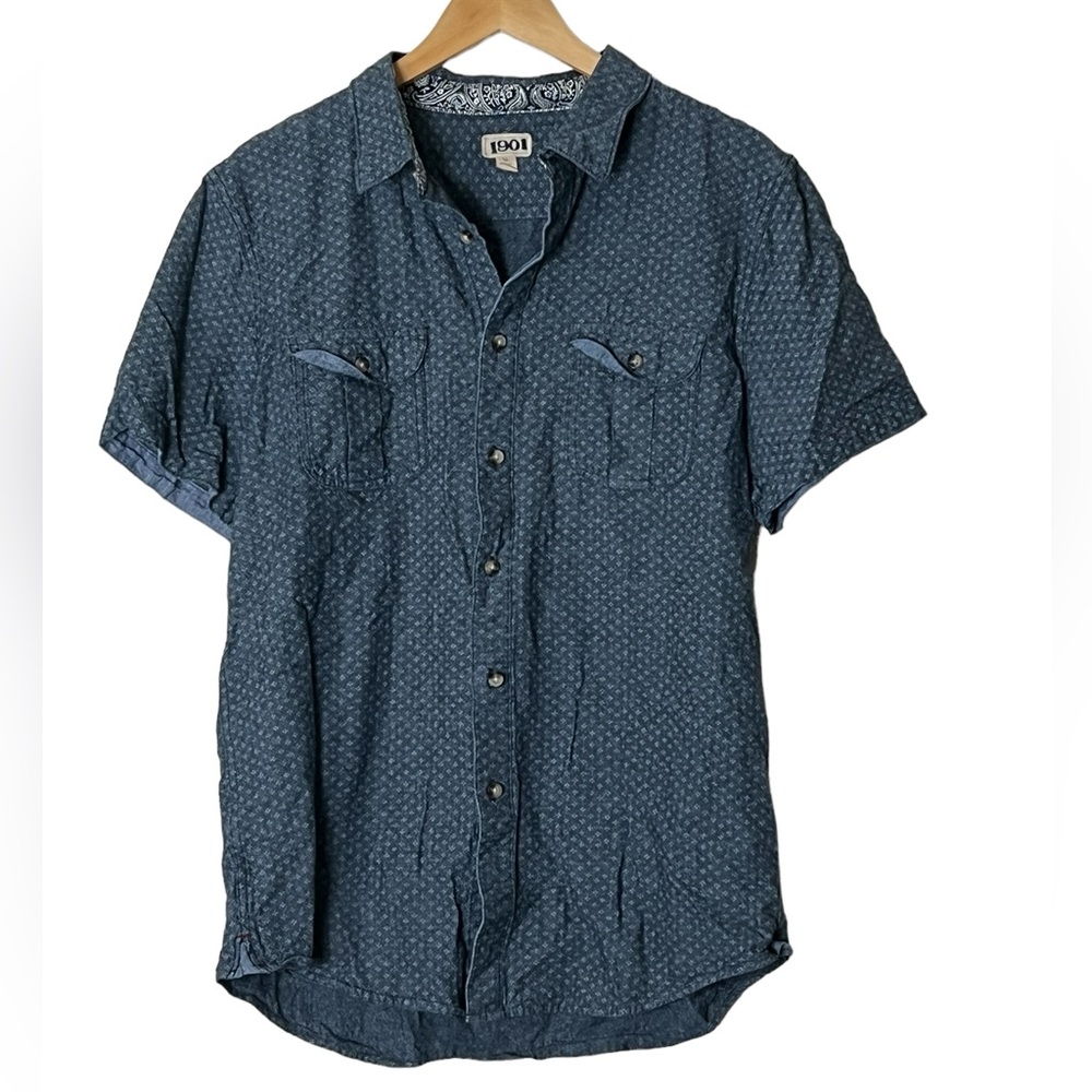 1901 | Short sleeve patterned cotton button down casual shirt size extra…